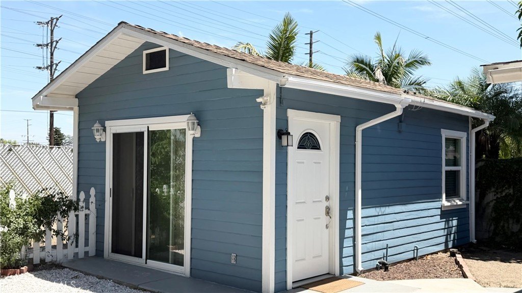 Detached ADU in San Gabriel: The home 3